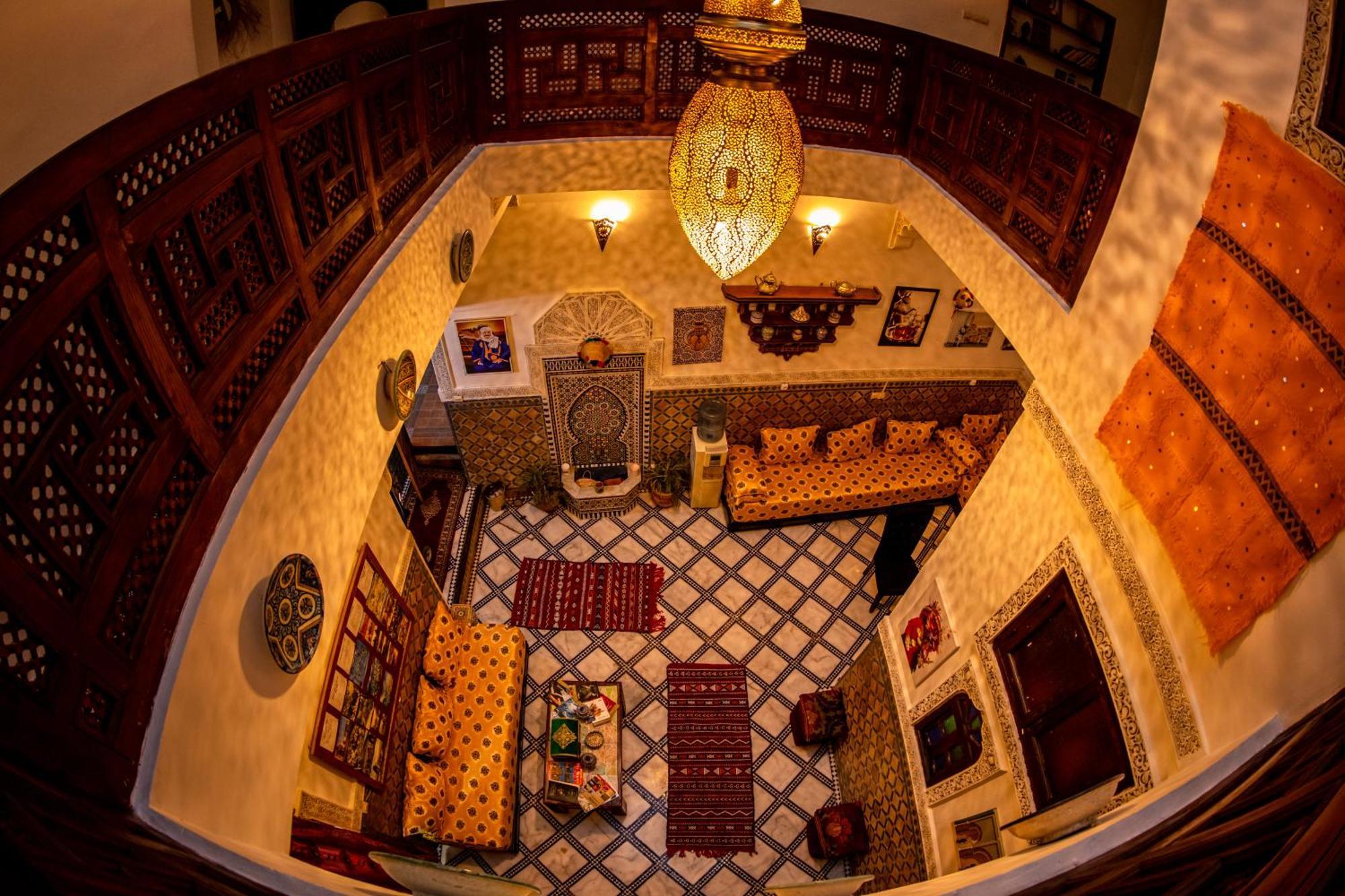 Отель Dar Amir Fez Экстерьер фото