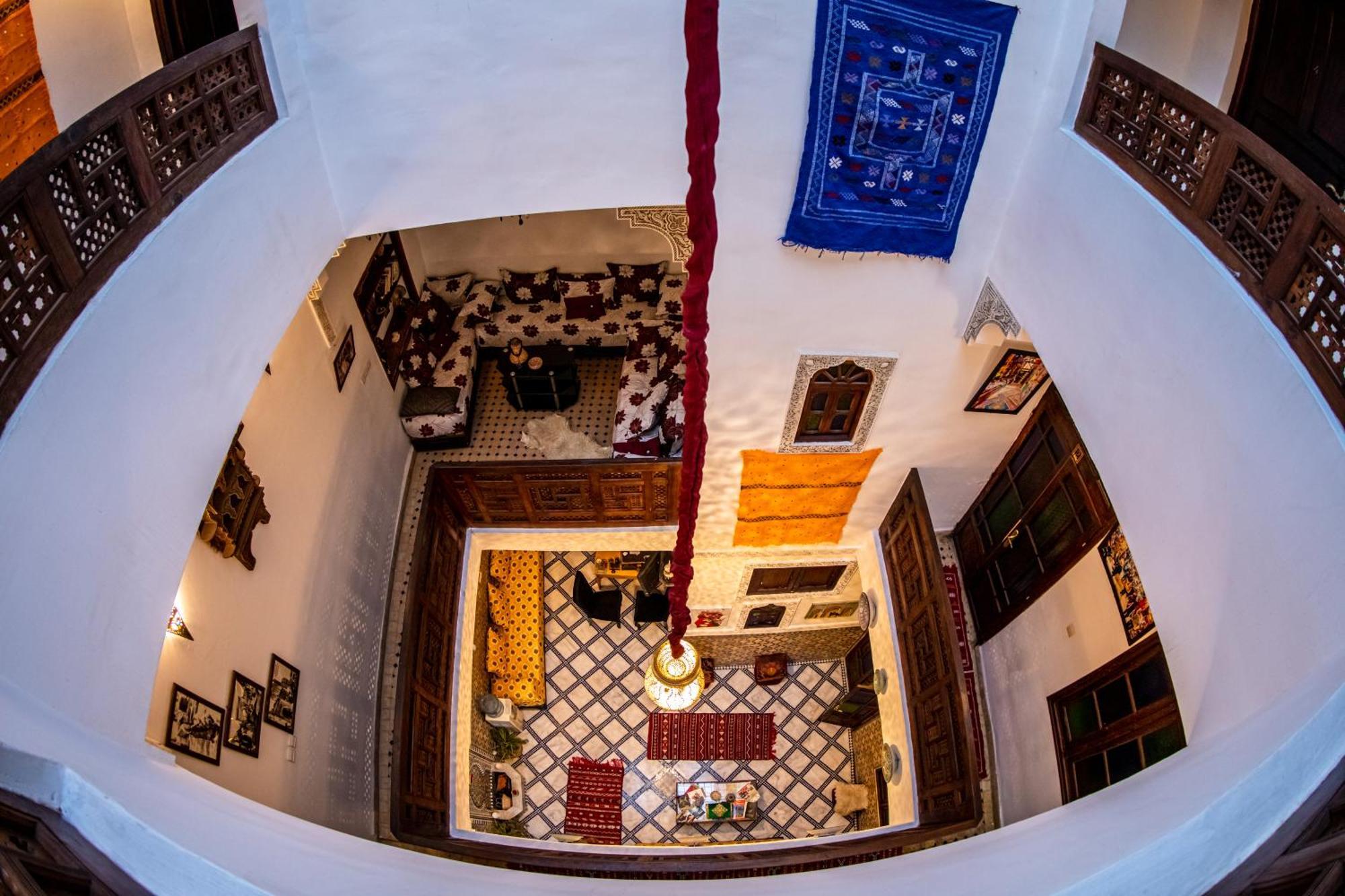 Отель Dar Amir Fez Экстерьер фото